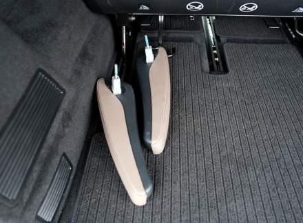 Mercedes-Benz - V-class