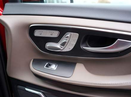 Mercedes-Benz - V-class