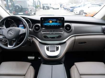 Mercedes-Benz - V-class