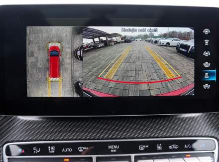 Mercedes-Benz - V-class