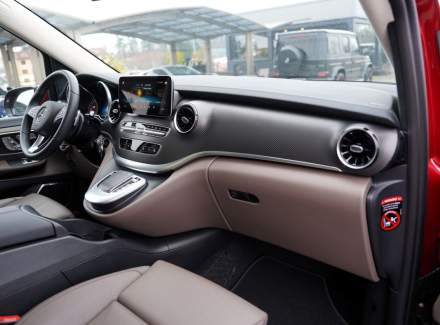 Mercedes-Benz - V-class