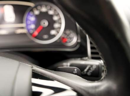 Volkswagen - Touareg