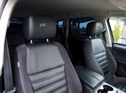 Volkswagen - Touareg