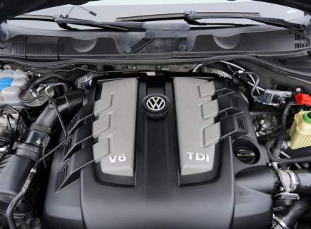 Volkswagen - Touareg