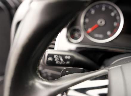 Volkswagen - Touareg