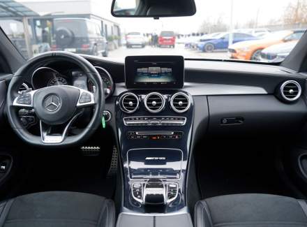 Mercedes-Benz - C-class