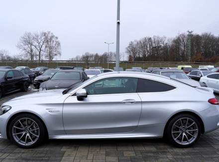 Mercedes-Benz - C-class