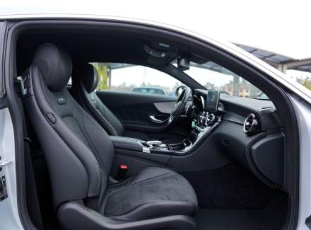 Mercedes-Benz - C-class