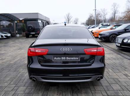 Audi - A6