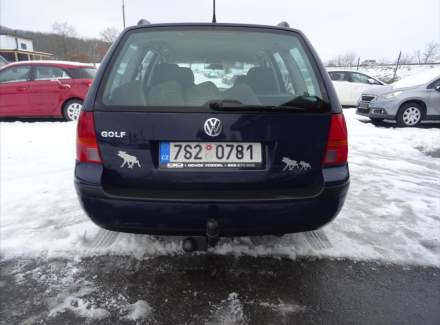 Volkswagen - Golf