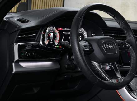Audi - Q7