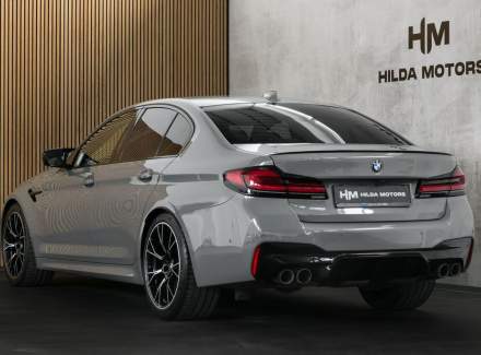 BMW - M5