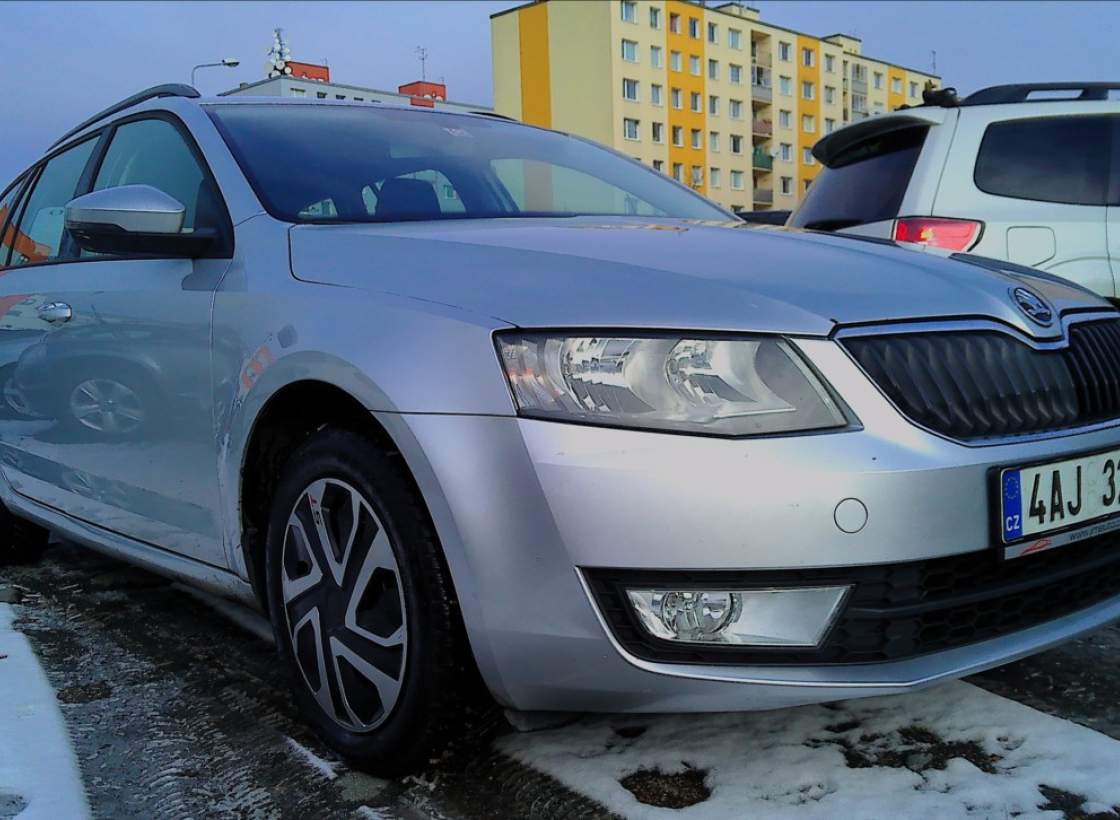 Škoda - Octavia