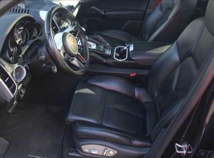 Porsche - Cayenne