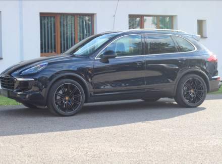 Porsche - Cayenne