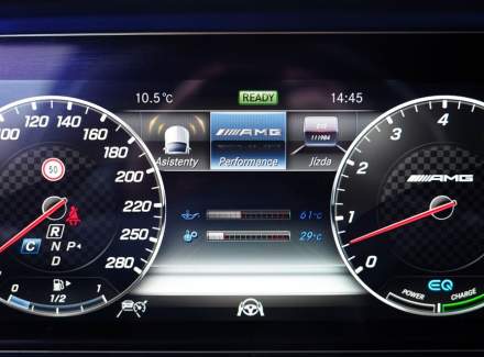 Mercedes-Benz - E-class