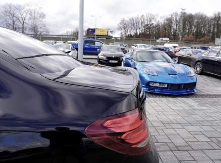 Mercedes-Benz - E-class