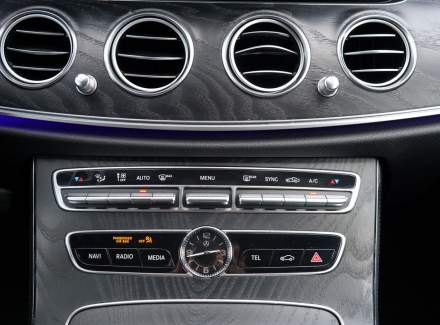 Mercedes-Benz - E-class