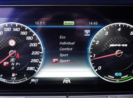 Mercedes-Benz - E-class