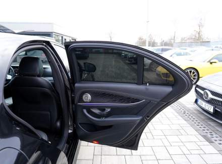 Mercedes-Benz - E-class