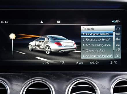 Mercedes-Benz - E-class