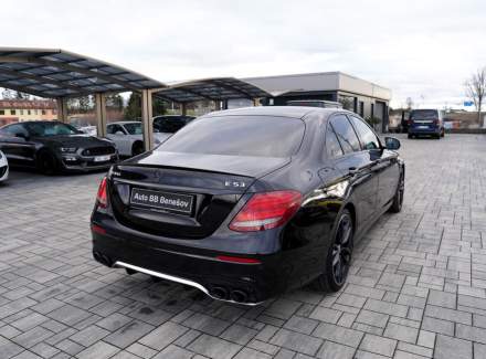 Mercedes-Benz - E-class