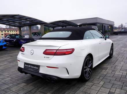 Mercedes-Benz - E-class