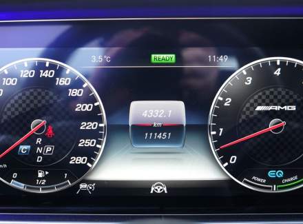 Mercedes-Benz - E-class