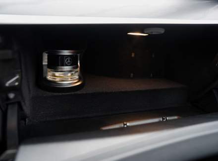 Mercedes-Benz - E-class