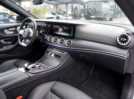 Mercedes-Benz - E-class