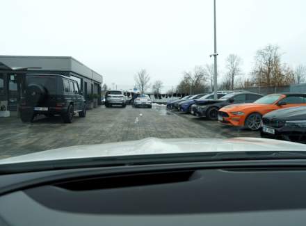 Mercedes-Benz - E-class