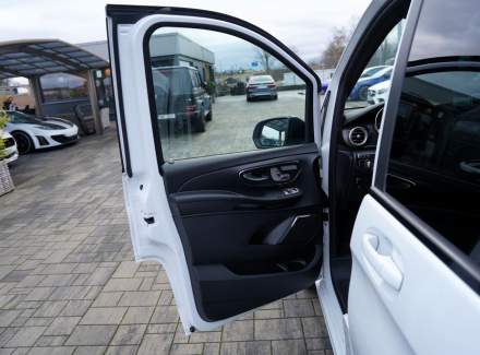 Mercedes-Benz - V-class