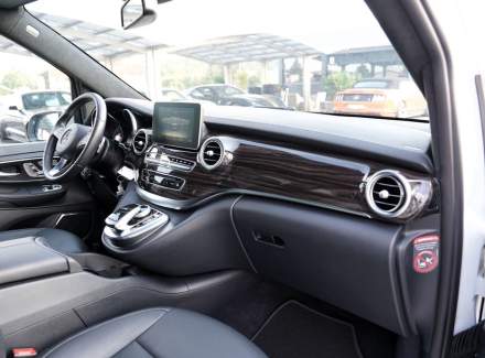 Mercedes-Benz - V-class