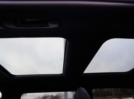 Mercedes-Benz - V-class