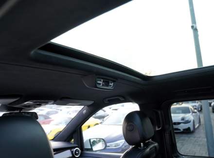 Mercedes-Benz - V-class