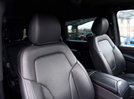 Mercedes-Benz - V-class