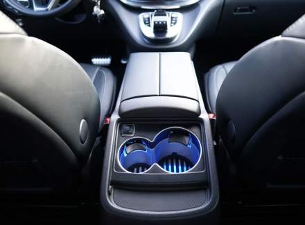 Mercedes-Benz - V-class