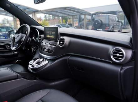 Mercedes-Benz - V-class