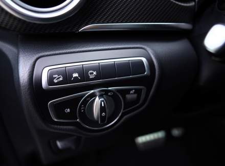 Mercedes-Benz - V-class