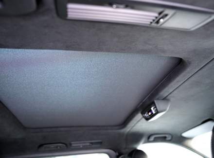 Mercedes-Benz - V-class