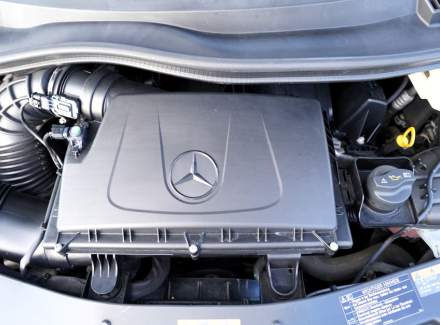 Mercedes-Benz - V-class