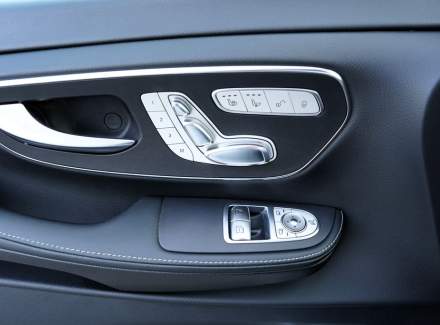 Mercedes-Benz - V-class