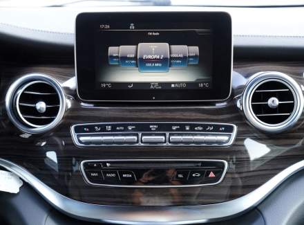 Mercedes-Benz - V-class