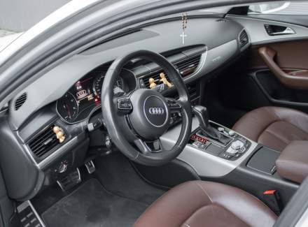 Audi - A6