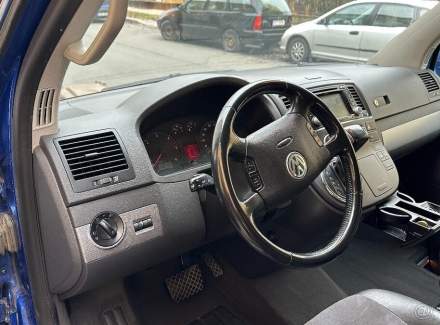 Volkswagen - Multivan