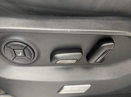 Volkswagen - Touareg