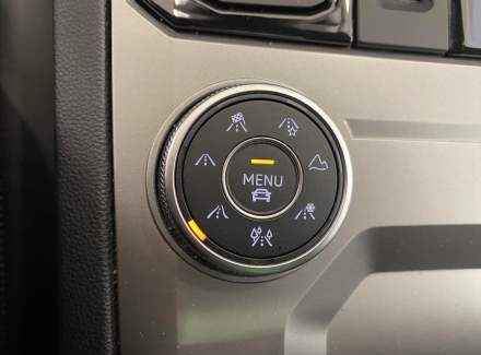 Volkswagen - Touareg