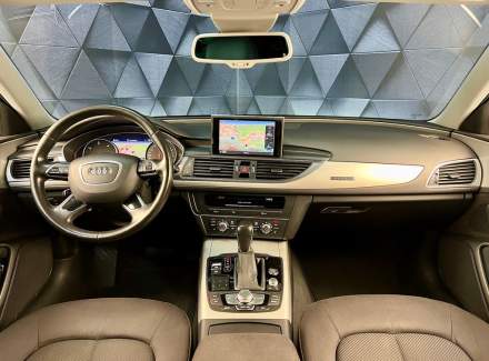 Audi - A6