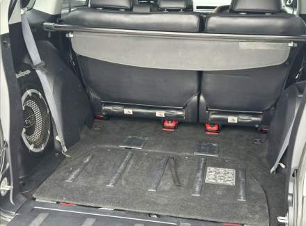 Mitsubishi - Outlander