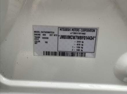 Mitsubishi - Outlander